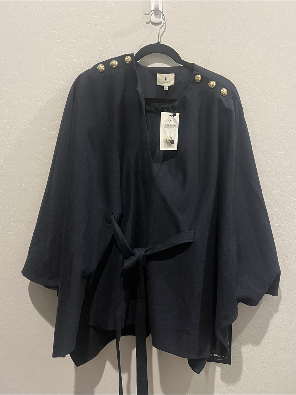 Tuckernuck NWT Navy Button cape slip on jacket with tie size OS